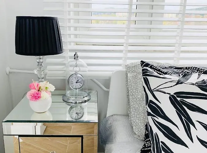 Karlikowska Lux 2 Апартаменты *